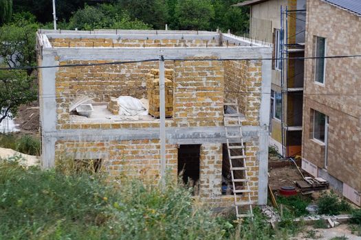 Limestone limestone houses. Building material is limestone.