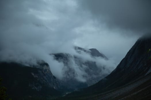 Icefields Parkway viewpoint in Banff national park, Canadian Rockies, Alberta, Canada