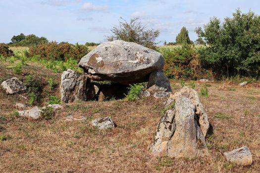 Dolmen Run-er-Sinzen megalithic monument and archaeological site near Erdeven, departement Morbihan, Brittany, France