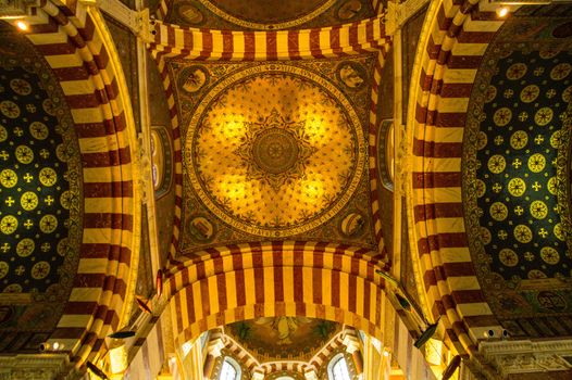 notre dame de la garde,marseille,bouche du rhone,france