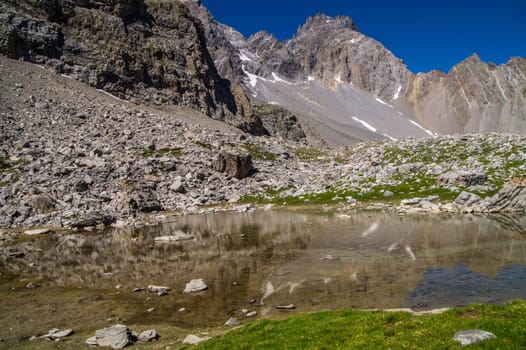 lake sainte anne qeyras in hautes alpes in france