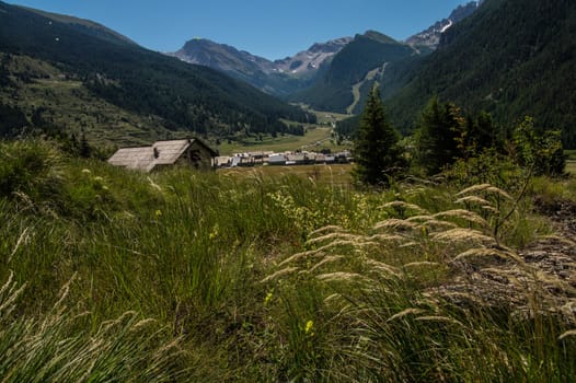 village of queyras regional park