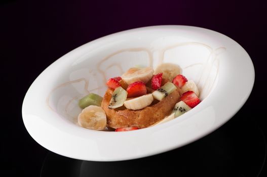 ice cream in a round white plate