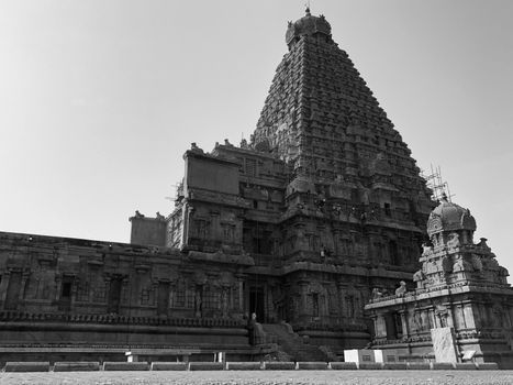 The Brihadisvara temple or Brihadeeswar temple located in Thanjavur, Tamilnadu built by Tamil King Raja Raja Chola-I between 1003 and 1010 AD. This is the Hindu temple built in Dravidian architecture style. The temple is entirely built with granite stones and the temple contains many monolithic sculptures in it. This temple is one of the `Great Living Chola Temples` and also tamil words are inscribed in the wall of the temple. This temple is dedicated to Lord shiva and it is a UNESCO World Heritage Site.