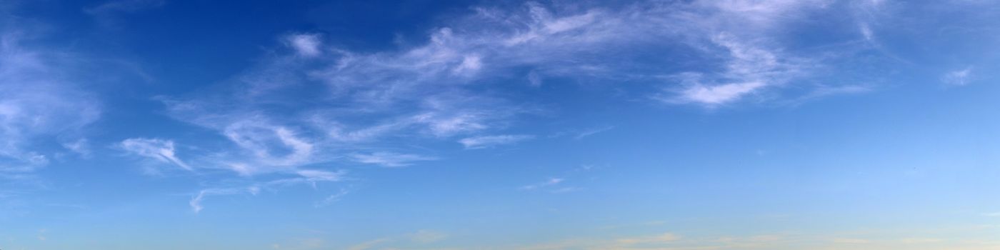 Stunning colorful sky panorama showing beautiful cloud formations in high resolution.