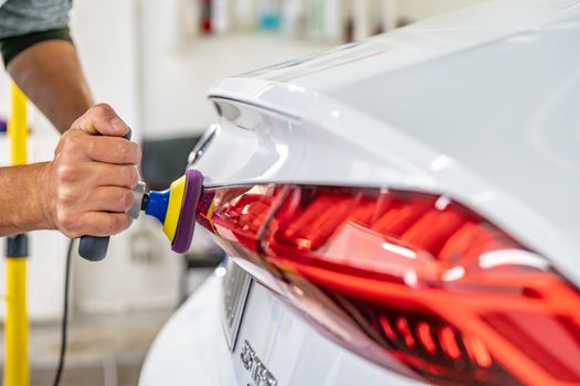 return gloss to the headlight of cars with the help of polishing.