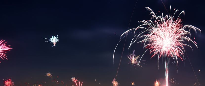 Long time exposure of firewirks over the roofs of vienna.