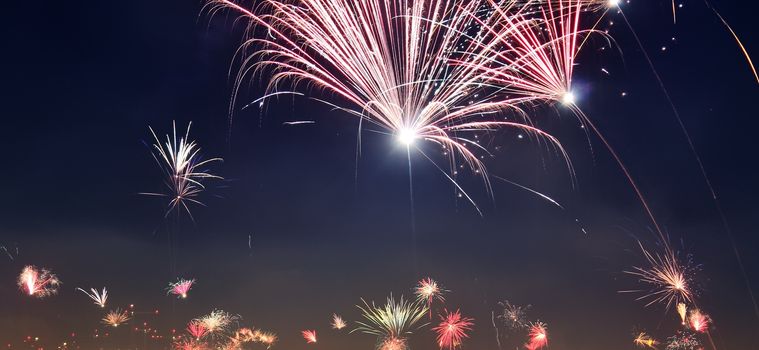 Long time exposure of firewirks over the roofs of vienna.