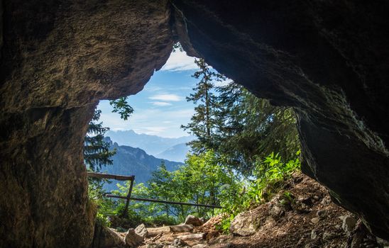 grotte,sonchaux,vaud,swiss