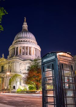 A view of St. Paul's Cathedral at night in London, UK.