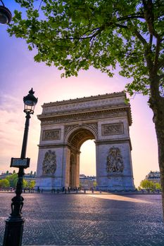 A view of the Arc de Triomphe located in Paris, France.