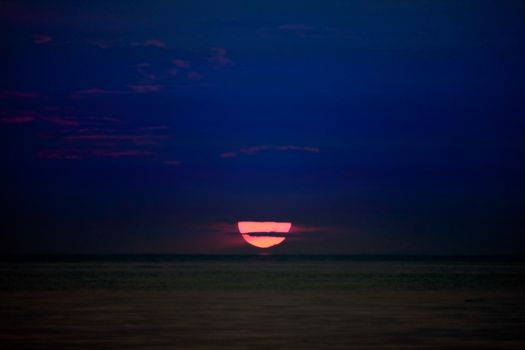 sunset on horizontal line sea evening night sky