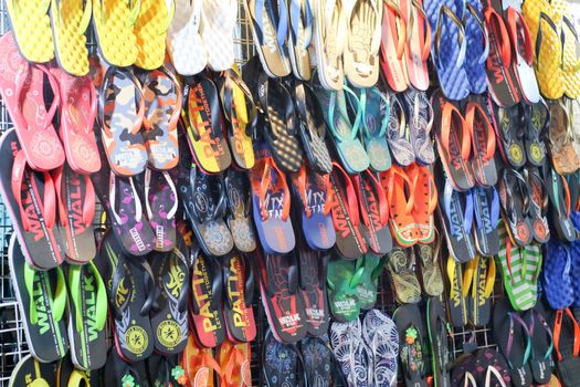 27 september 2018: Pattaya city, Chonburi, Thailand.  Many shoes put on the stall of the night street shoe store