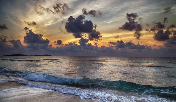 beach and blue sky with summer sun burst