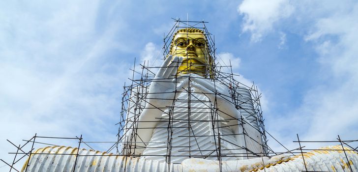 Golden Buddha Dambulla Temple Sri Lanka