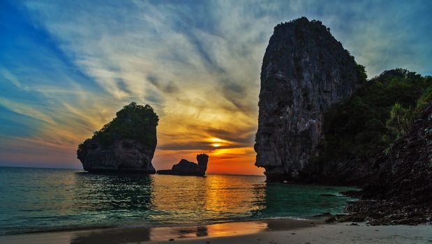 Andaman sea, sunset Nui Bay Beach. Thailand, Krabi province.