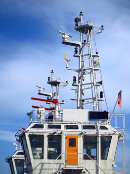 Mast and navigational equipment of a coastguard vessel