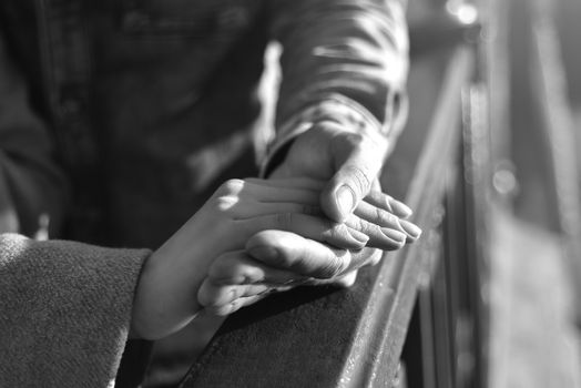 hand in hand, love, fingers black and white photo