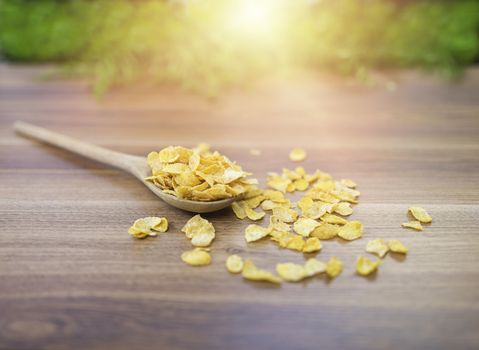Corn flakes on wood table