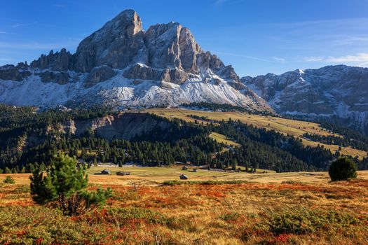 Sass de Putia, Dolomiti - Peitlerkofel, mountain, Dolomites, Alps, Italy hike. Landscape dolomite mountains weather blue sky summer - belluno, trentino. Scenery.