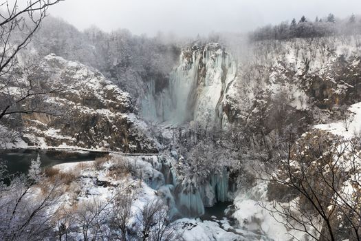 Frozen waterfall at plitvice lake, aerial view