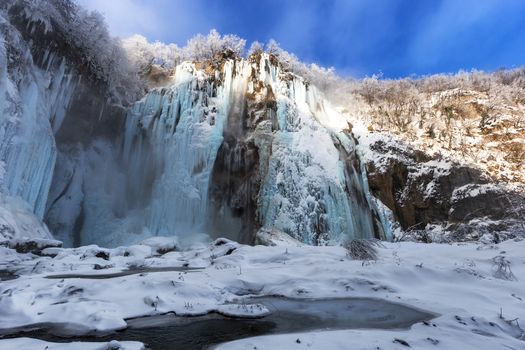 Frozen waterfall at plitvice lakes, Croatia