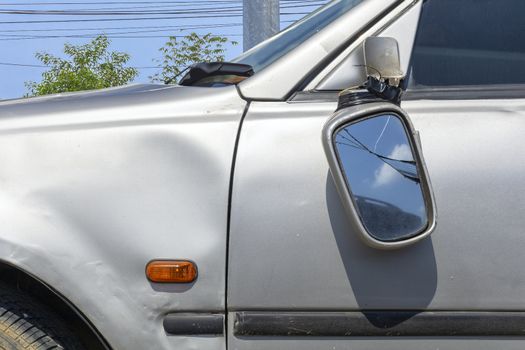 Car accident broken car door rearview mirror can not use anymore.