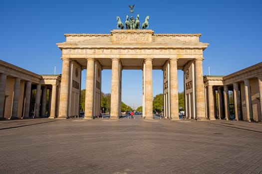 The famous Brandenburger Tor in Berlin with no people