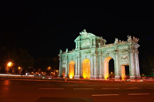 Puerta de Alcala of night in Madrid, Spain.