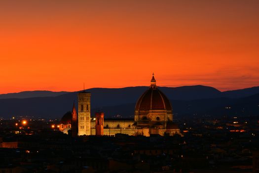 Duomo Santa Maria Del Fiore at sunset in Florence, Tuscany, Italy