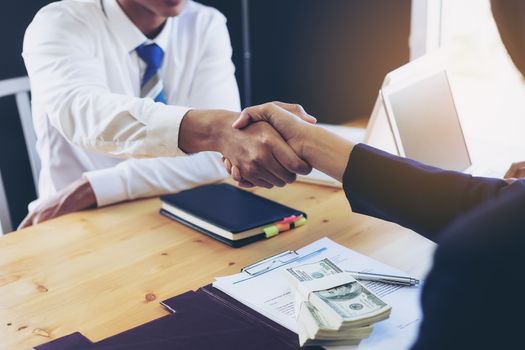 Business woman signing a loan for investment, negotiation