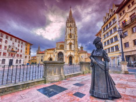 Cathedral of San Salvador and statue of La Regenta. Oviedo, Asturias, Spain.