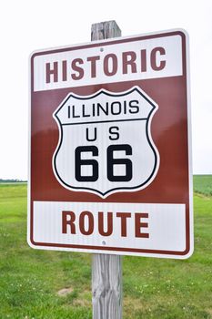 Historic Illinois Route 66 brown sign.