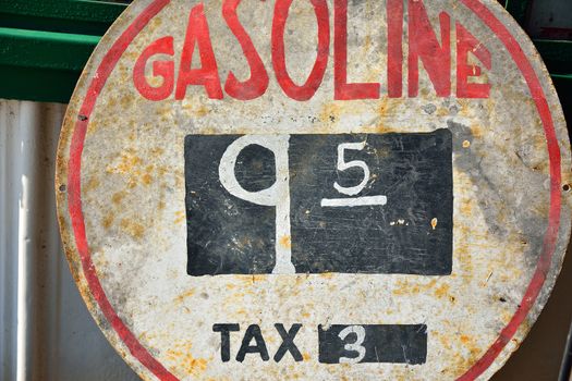 Old sign with gas prices in Illinois.