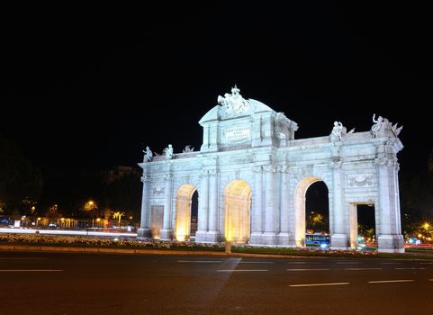Puerta de Alcala of night in Madrid, Spain.
