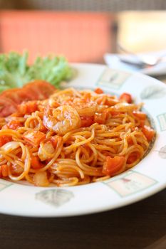 spaghetti with shrimp