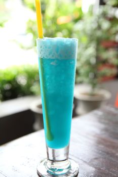 cocktail with blue curacao 