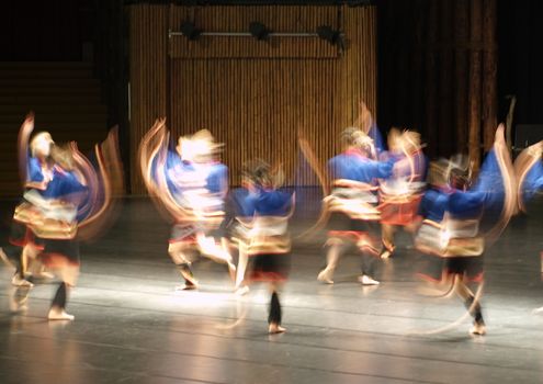 PINGTUNG, TAIWAN - SEPTEMBER 25: Native aboriginal dancers perform at the Taiwan Indigenous Culture Park. Pingtung, Taiwan, September 25, 2010. 
