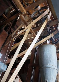 An old large piece of equipment used to remove the husk from rice in Taiwan

