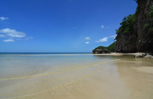 this bay has a wonderful view, with white, clean, sandy beach. By the side of the beach, there are a lot of shells, and coral reefs, Beaches in Chumphon (Thailand)