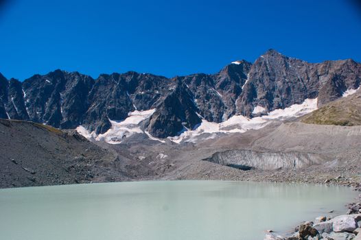 lac d'arsine,hautes alpes,france