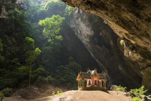 the Khua Kharuehat pavillion of the Tham Phraya Nakhon Cave and Hat Laem Sala in the Khao Sam Roi Yot Nationalpark on the Golf of Thailand south the Town of Hua Hin in Thailand.   Thailand, Hua Hin, November, 2019