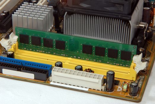 Computer mainboard hardware and installation memory