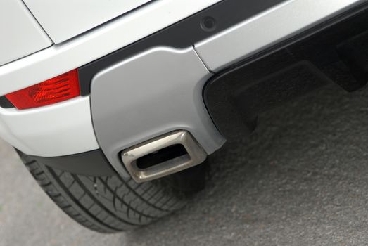 exhaust pipe for a sporty SUV