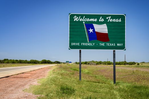 Welcome to Texas state road sign at the state border