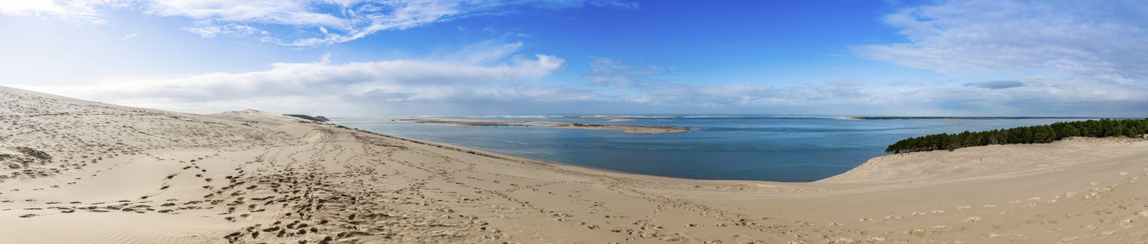 On the Pilat dune, located on the edge of the Landes de Gascogne forest massif on the Silver Coast at the entrance to the Arcachon basin, in France, is the highest dune in Europe.