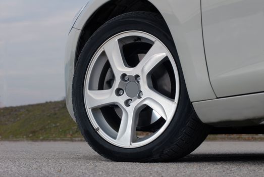 aluminium Wheel on a white sport car