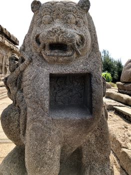 Monolithic sculptures found in the cave temples and it comprised of the group of monuments at Mahabalipuram