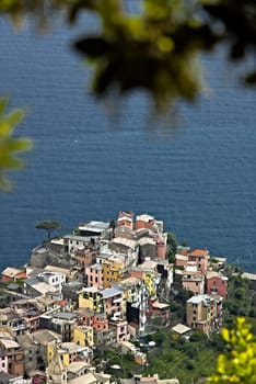 A landscape of the five lands with colors ranging from green to blue.