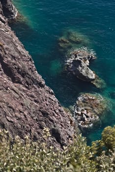 The sea coast of the Five Lands with rock walls and rocks